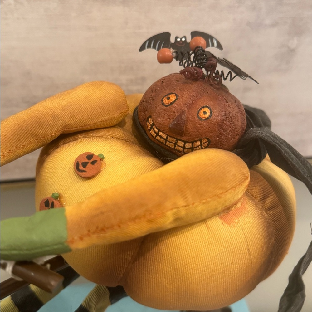 🎃Halloween Decor🎃 Includes a Pumpkin Doll on Bicycle and a standing Pumpkin Man - Picture 11 of 14